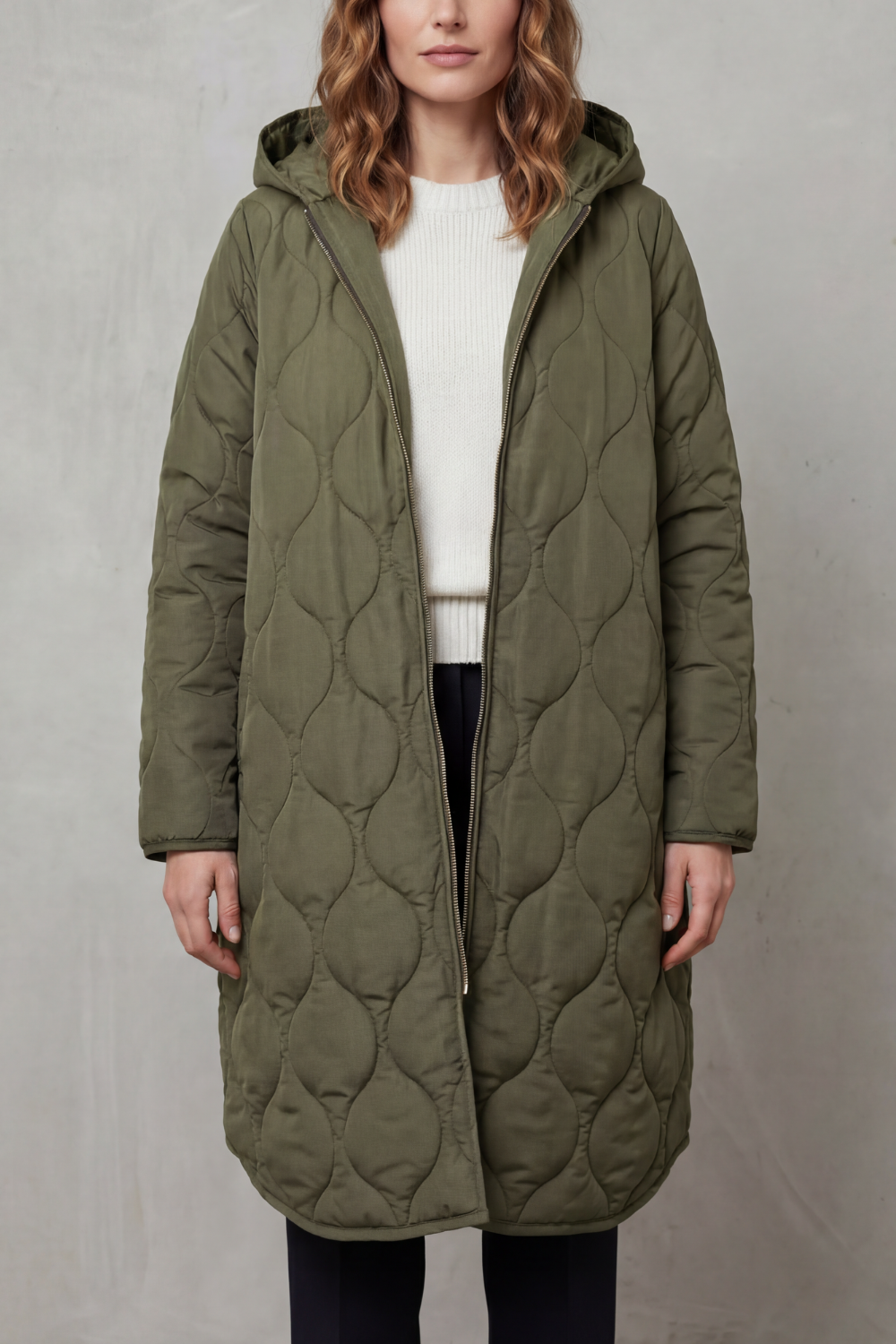 Silvia | Parka Trapuntato con Cappuccio e Silhouette Lunga